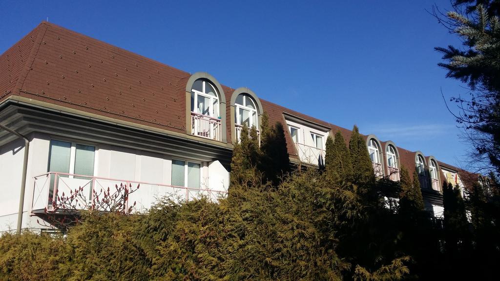 Ambiente Ferienapartments Warmbad フィラハ エクステリア 写真